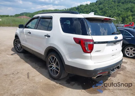2016 Ford Explorer Sport z USA, uszkodzony, nr VIN 1FM5K8GT2GGA83796
